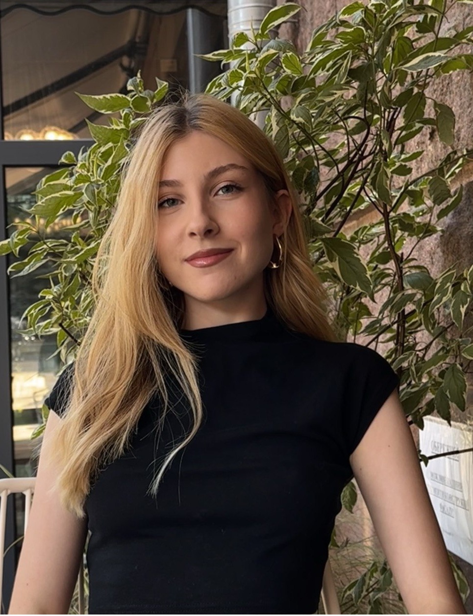 Valeriia Bondarenko manager